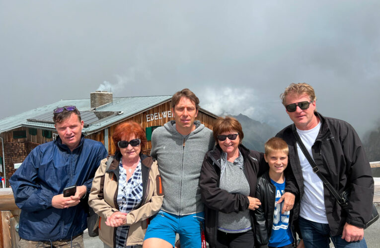 Blanarovičová, France, Vojtek i Harich s dalšími zazpívali v Alpách