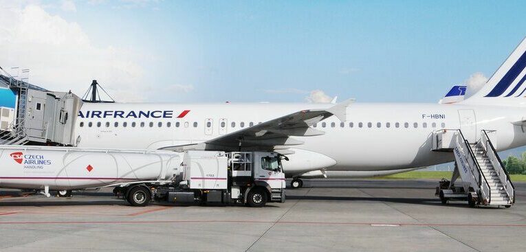 OMV dodává letecké palivo pro Letiště Praha, uspěla ve výběrovém řízení