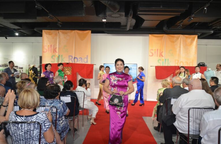 V Praze byla zahájena čínská výstava „Hedvábí a Hedvábná stezka“