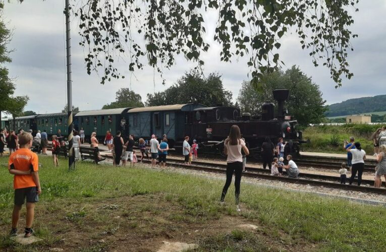 Regionální den železnice připomene 135 let od příjezdu prvních vlaků do Jindřichova Hradce a 125 let tratě do Nové Bystřice