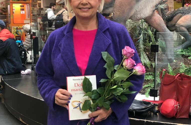 Rodinná advokátka a spisovatelka Daniela Kovářová představila dnes v Plzni svou novou, už 20. knihu – Dobré manželství: 10+1 užitečných rad.