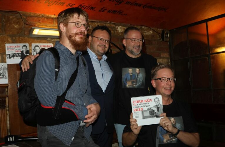 Tradiční Cibulkův kalendář pro pamětníky 2023