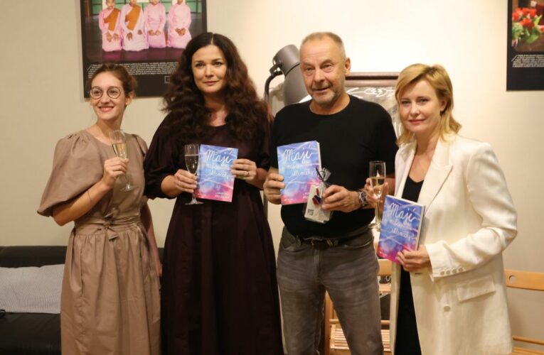 MALÉ PŘÍBĚHY Z VELKÉ DOBY. ROK 1989, VINAŘSTVÍ NA JIŽNÍ MORAVĚ,