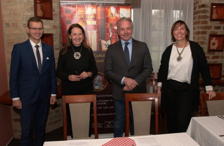 PRO CYRILOMETODEJSKOU STEZKU SE PODPISEM MEMORANDA OTEVŘELA MOŽNOST SPOLUPRÁCE V ITALSKÉ AKVILEJI