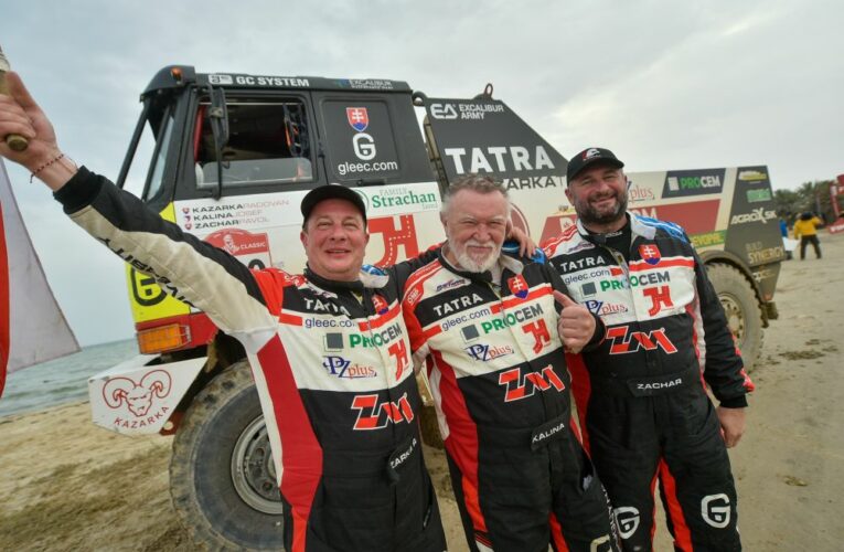 Valtr byl v předposlední etapě Dakaru třetí, Aliyyah Koloc dohnala smolná třináctka a Kazarkahájil třetí místo