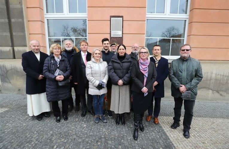 Vzpomínka na oběti bombardování