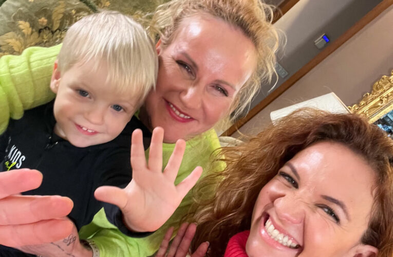 Mámy sobě: Vendula Pizingerová podporuje plavání s miminky.