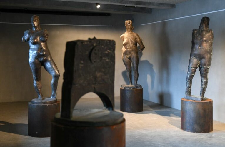 Jan Hendrych: Sochy a mosty