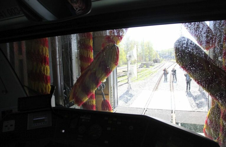 České dráhy otevřely novou myčku v Havlíčkově Brodě