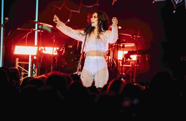 Eva Burešová završila vyprodanou tour v pražském Lucerna Music Baru