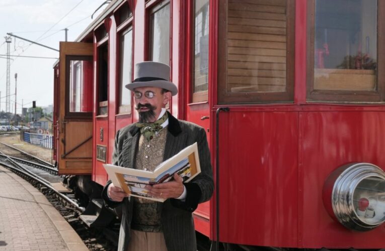 Rožnovské parní léto nabídne během léta historické jízdy i bohatý kulturní program