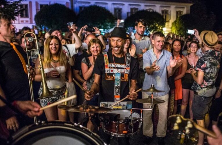 Hlavní kulturní programy v Maďarsku v létě 2023: 150. výročí Budapešti a Veszprém jako Evropské hlavní město kultury