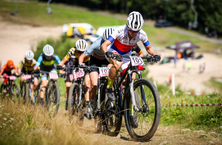 Kobes a Čábelická celkovými vítězi ČP v cross country