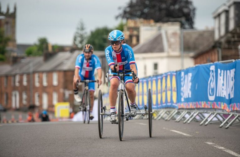 Sedmý den mistrovství světa a Vejvodová mistryně světa v časovce para cyklistů WT1!  Para cyklistika