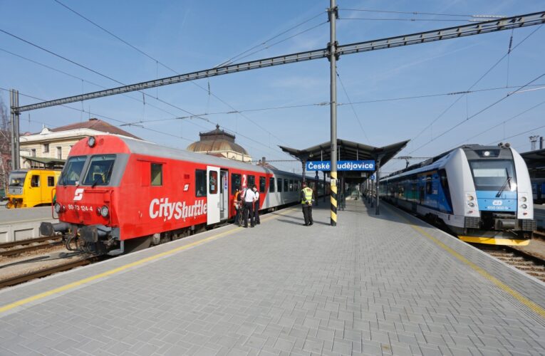 Po stopách nejstarší železnice na kontinentu až pod Čertovu stěnu a Lipenskou vodní nádrž