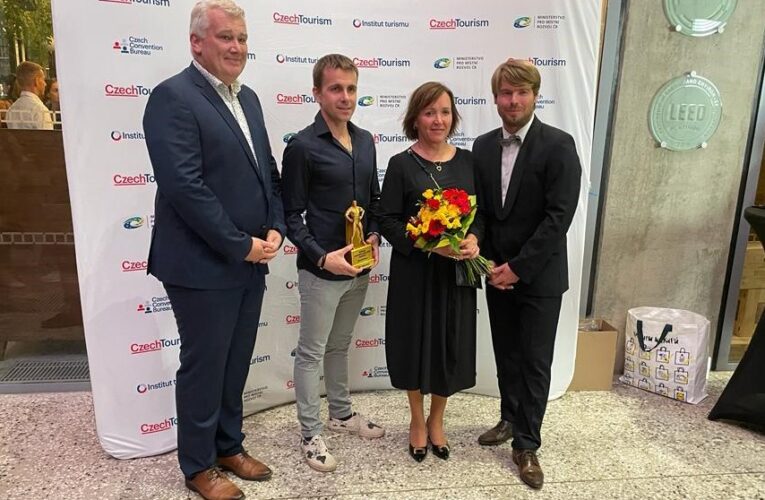 Zámecká paní z Loučeně se stala Hrdinkou cestovního ruchu za třicet let a finalistkou ocenění Osobnost cestovního ruchu