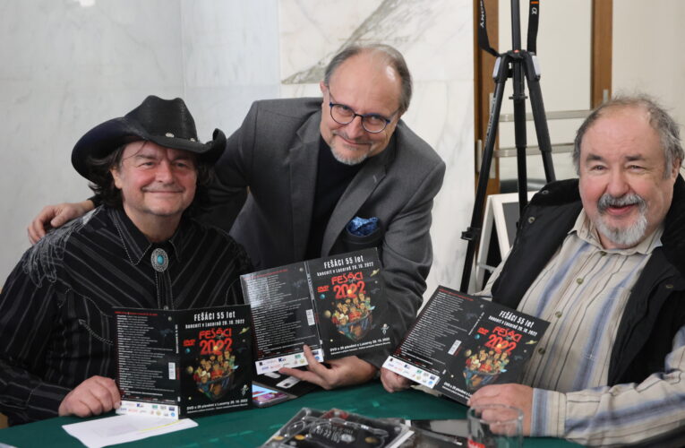 „FEŠÁCI 55“ Jubilejní komplet – Zpěvník a DVD