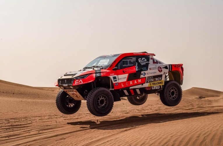 Drama ještě před startem. Generálku Aliyyah Koloc na Dakar zachránilo letadlo DHL