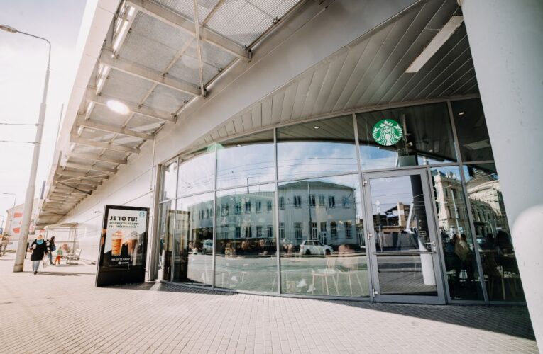 Starbucks otevírá kavárnu v Českých Budějovicích, první v jihočeském regionu