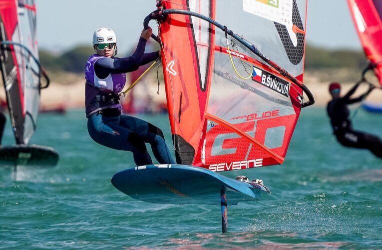 Další pódiová umístění pro naše iQFoilisty