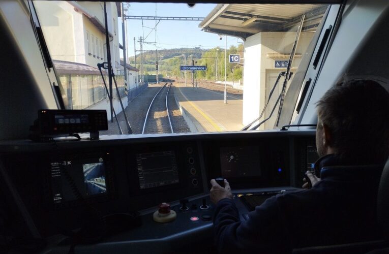 Táborští strojvedoucí se už školí na nové vlaky, do provozu mají vyrazit v létě