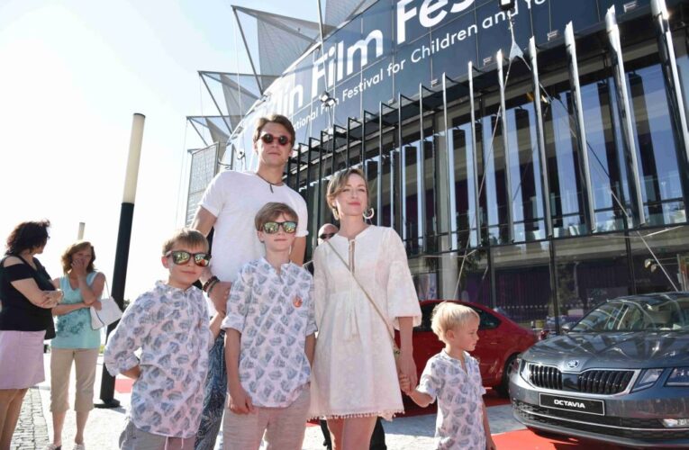 Nové hvězdy na zlínském Chodníku slávy budou patřit Tatianě Dykové a bratrům Formanovým