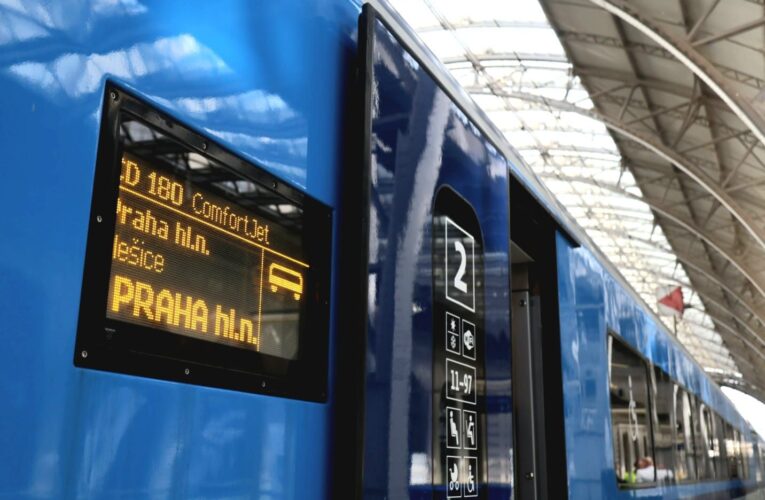 Nejmodernější ComfortJety přijíždí na české koleje. Cestující by mohly svézt ještě před létem