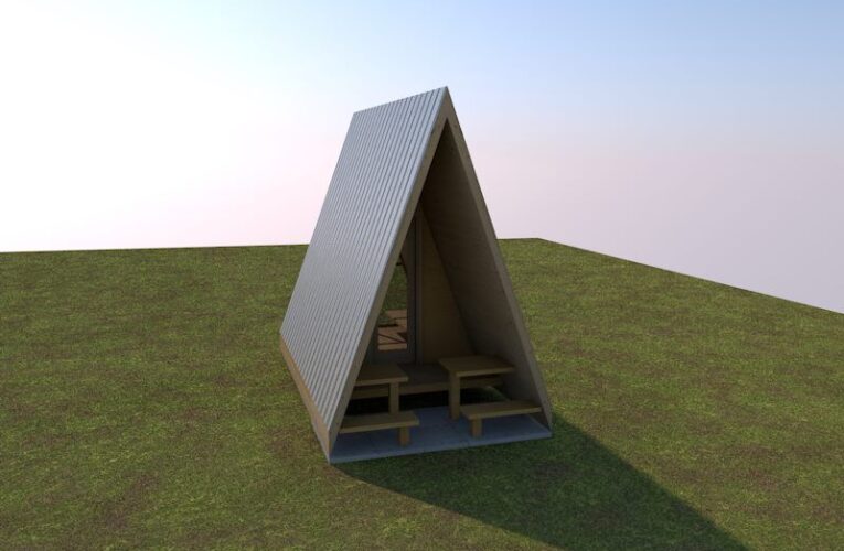 Druhou letošní útulnu právě Lesy ČR dokončily pod Klínovcem