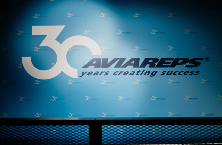 Společnost AVIAREPS slaví 30 let své činnosti.