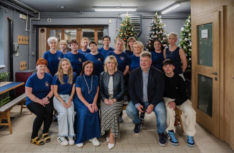 Manželka prezidenta České republiky Eva Pavlová navštívila sklárnu Koulier