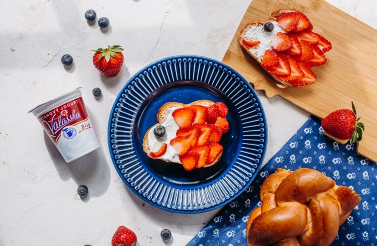 Tip na hravý recept pro všechny děti za to, že jsou  Smetanovo jahodová rybka