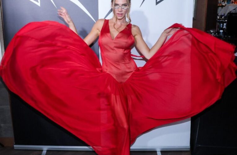 Natali Ruden oslavila léto