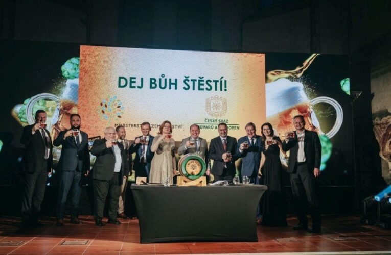 Češi si cení hospod jako místa pro setkávání.