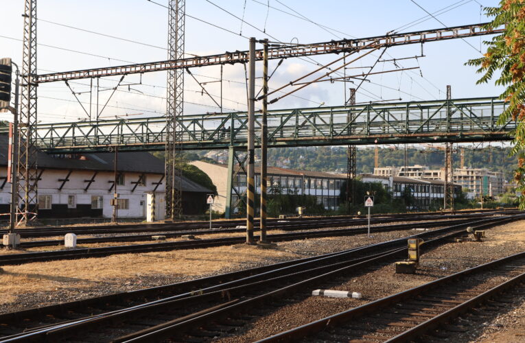 Praha daruje městu Mladá Boleslav historickou lávku, která se dříve klenula přes Smíchovské nádraží