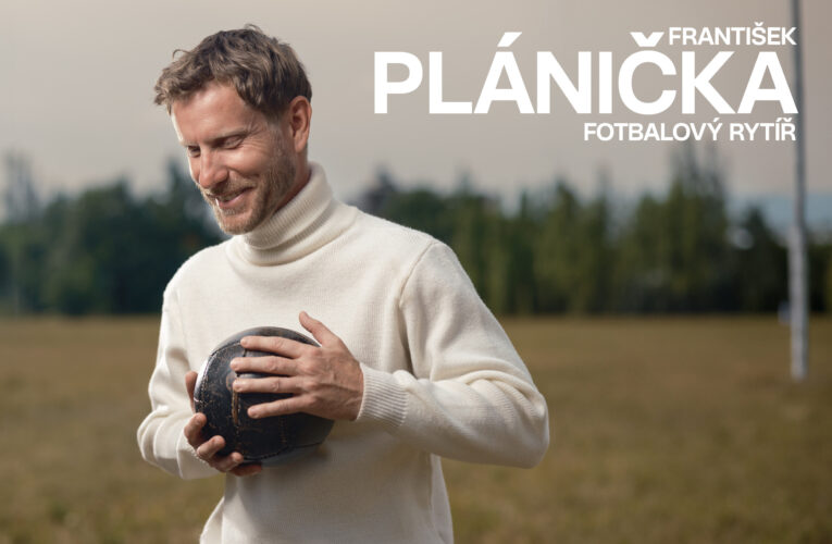 Z Jaromíra Noska se stane legendární brankář František Plánička. Strašnické divadlo se změní na stadion