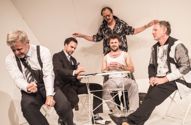 Hráči po 42 letech opět v Činoherním klubu