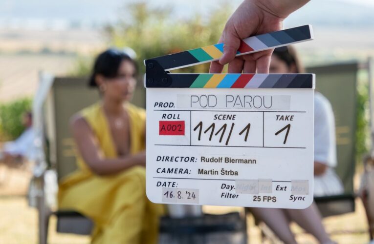 V jihomoravském Mikulově skončilo natáčení filmu POD PAROU