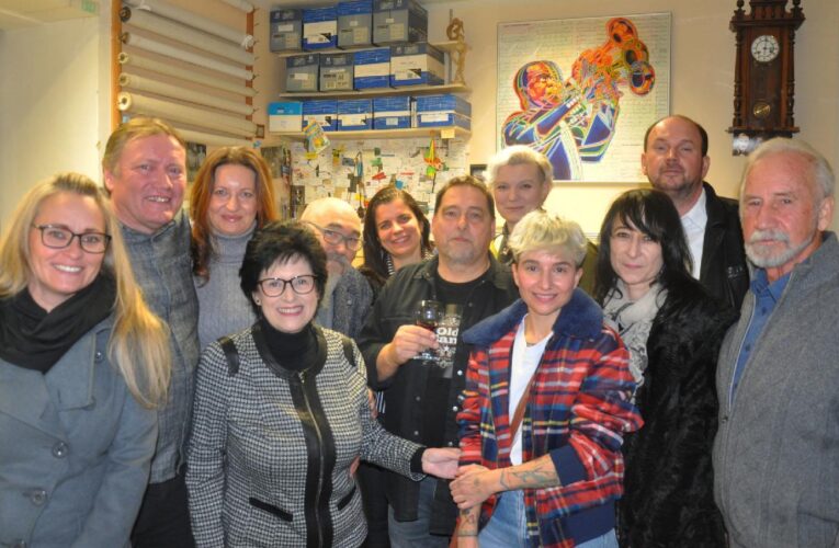 Pozvánka do Plzně na výstavu HUDBA KOLEM … I V NÁS