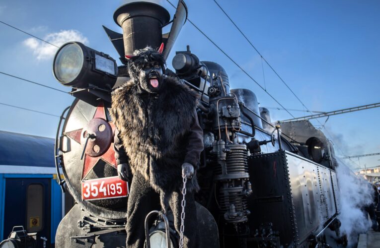 Za Mikulášem, andělem a čertem do Muzea Českých drah v Lužné u Rakovníka