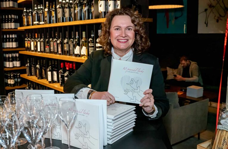 Křest knihy Laury Janáčkové o lásce a vztazích