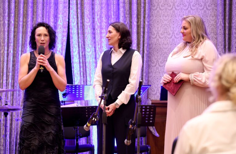 Nadační fond Dvojka srdcem nezpomaluje: Pomohl stovkám dětí, narozeniny oslavil s novou patronkou