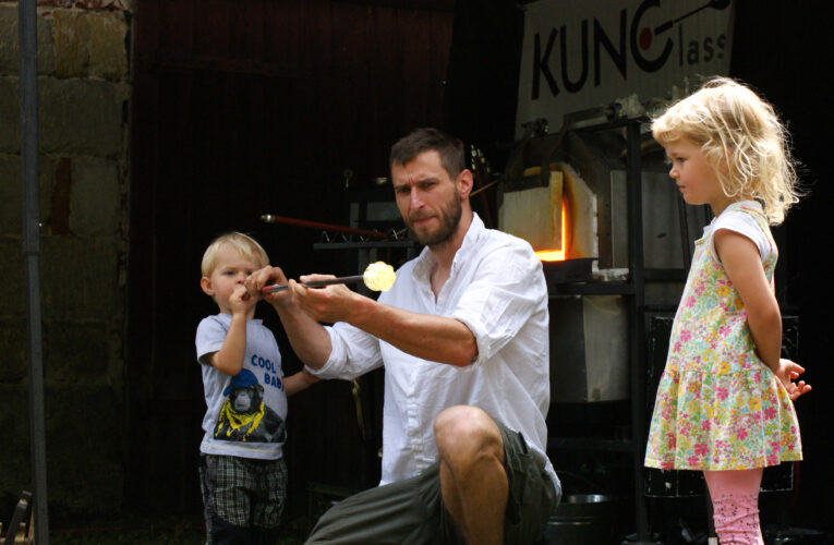 Jizerská 50 se třpytí sklem z Křišťálového údolí