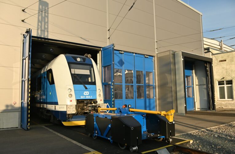 Želvy pomáhají s posunem vozidel v moravských depech