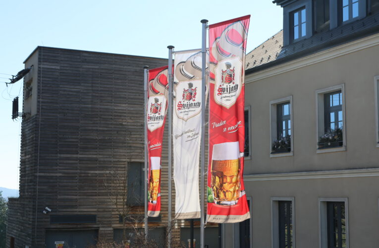 Moderní robotická linka na plnění KEG v plném provozu