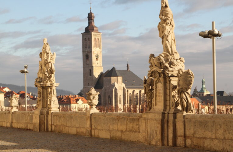 Historie ožívá díky Kingdom Come: Deliverance II – nový projekt láká turisty na autentická místa ze hry