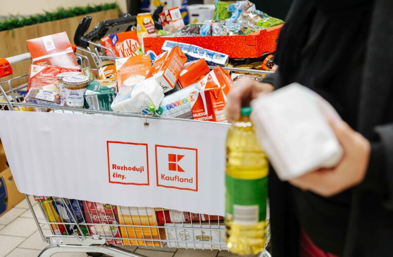 Zapojte se do jarního kola Sbírky potravin. Přispět můžete ve všech prodejnách Kaufland