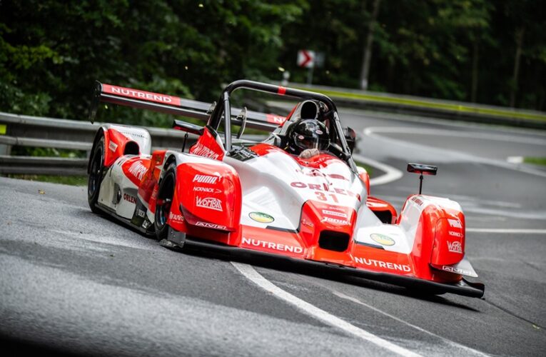 Tým Janík Motorsport vyráží za obhajobou titulů v závodech do vrchů