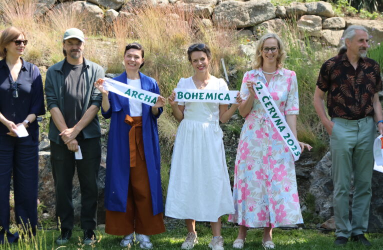 České rostliny na pokraji vyhynutí. Botanická zahrada v Troji otevírá novou expozici a chrání ohrožené druhy ČR