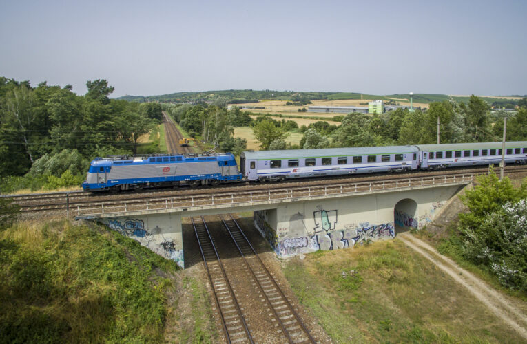 Vlakem z Česka přímo až k Jadranu. Spojení Polska a Chorvatska přináší nové možnosti i pro české cestovatele