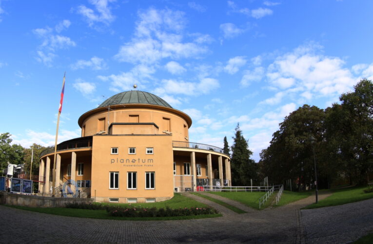 Planetárium Praha znovu otevírá – první LED planetárium v Evropě mění podobu zážitků z vesmíru